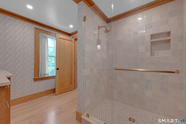 158 West Quasset Road, Woodstock, CT 06281