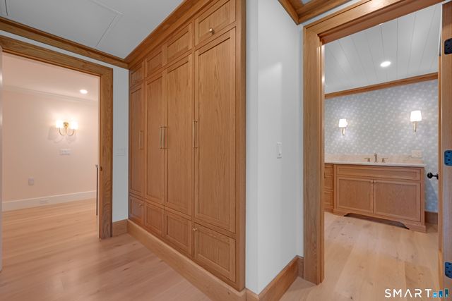 158 West Quasset Road, Woodstock, CT 06281