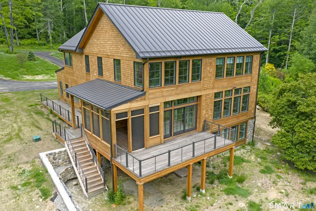 158 West Quasset Road, Woodstock, CT 06281