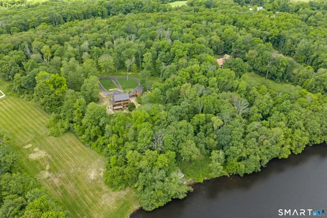 158 West Quasset Road, Woodstock, CT 06281