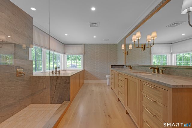 158 West Quasset Road, Woodstock, CT 06281