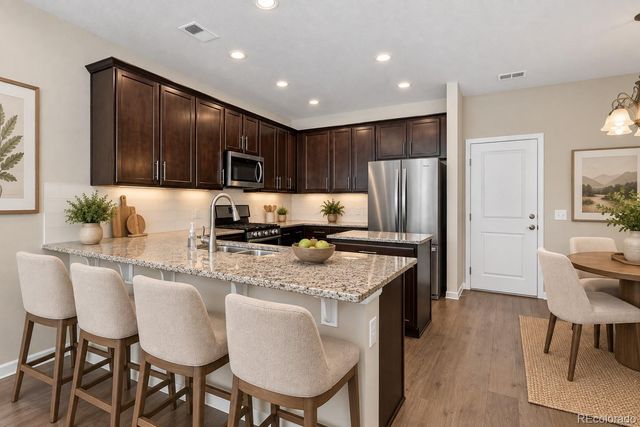 15423 W 65th Avenue B, Arvada, CO 80007