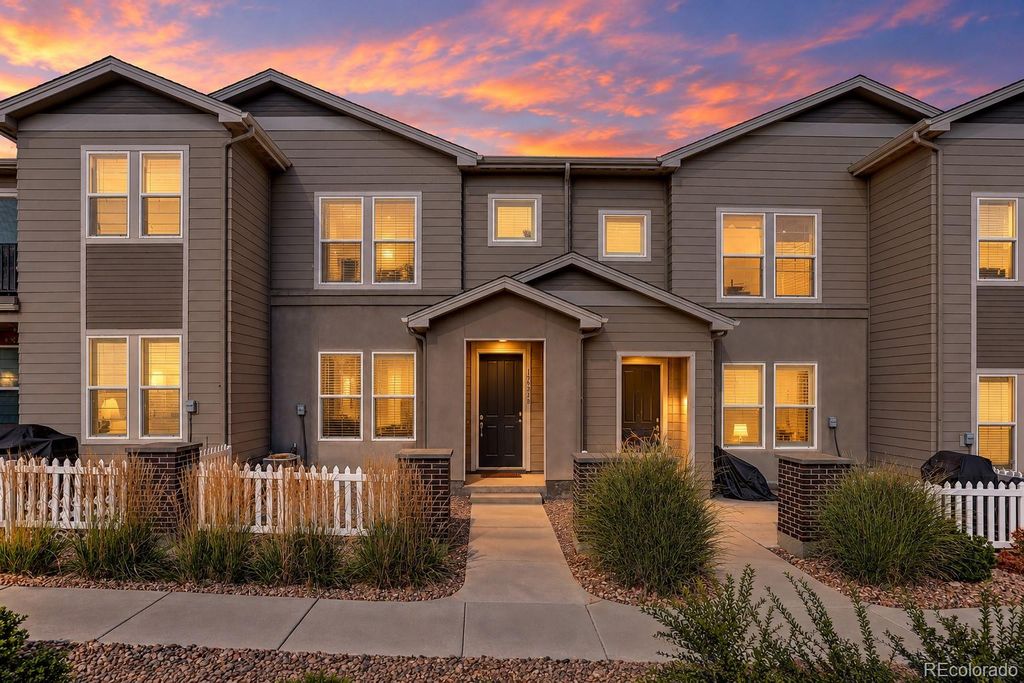 15423 W 65th Avenue B, Arvada, CO 80007