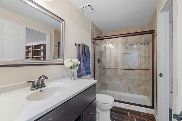 9 Lake Katherine Drive, Palos Heights, IL 60463