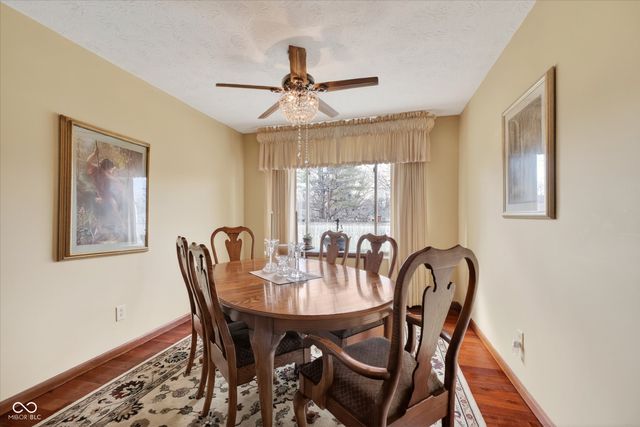 680 Colonial Way, Greenwood, IN 46142