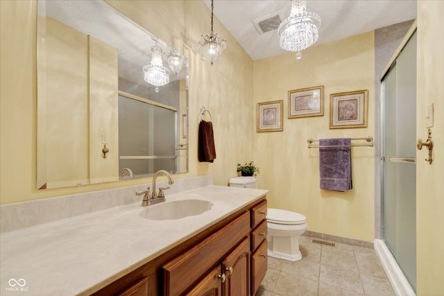 680 Colonial Way, Greenwood, IN 46142