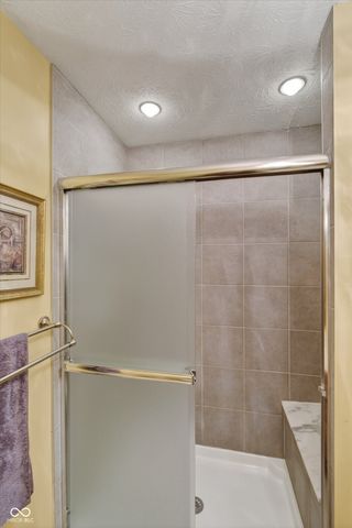 680 Colonial Way, Greenwood, IN 46142