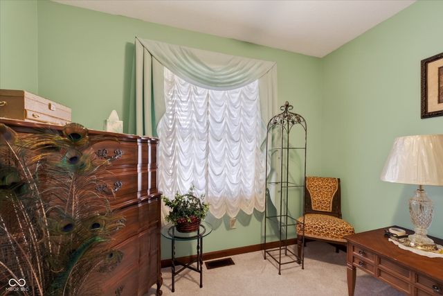 680 Colonial Way, Greenwood, IN 46142