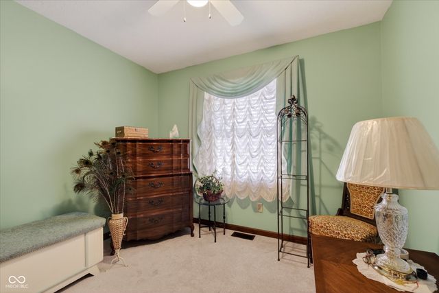 680 Colonial Way, Greenwood, IN 46142