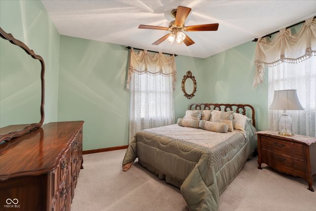 680 Colonial Way, Greenwood, IN 46142