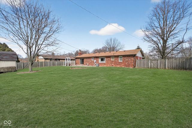 680 Colonial Way, Greenwood, IN 46142