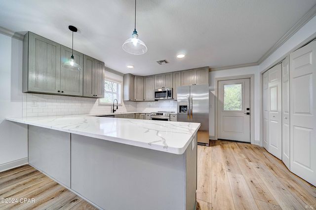 1305 Calhoun Avenue, Panama City, FL 32401