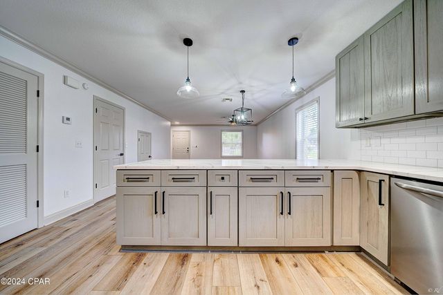 1305 Calhoun Avenue, Panama City, FL 32401