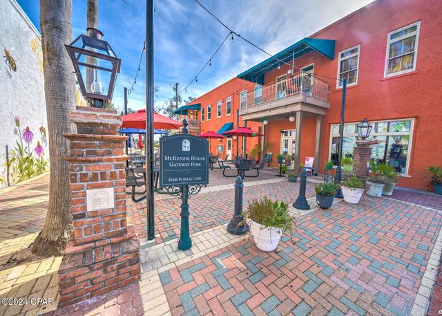 1305 Calhoun Avenue, Panama City, FL 32401