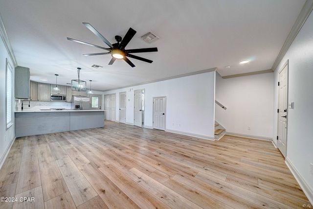 1305 Calhoun Avenue, Panama City, FL 32401