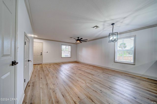 1305 Calhoun Avenue, Panama City, FL 32401