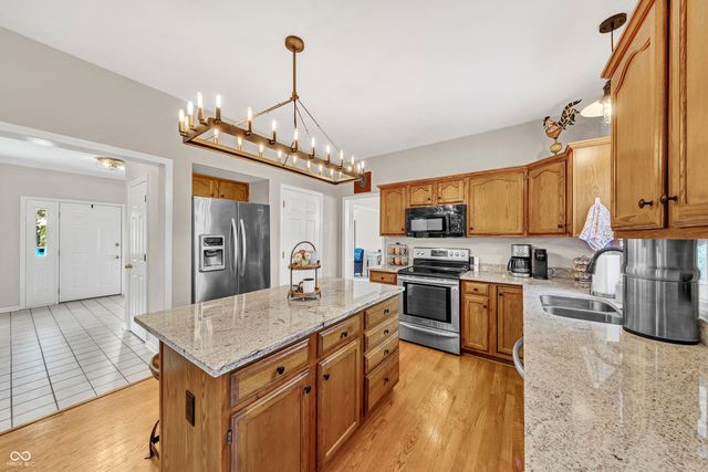 8745 Admirals Bay Drive, Indianapolis, IN 46236