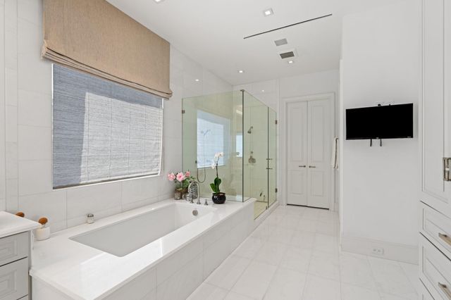 2810 Westgrove Lane, Houston, TX 77027