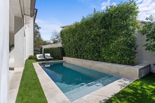 2810 Westgrove Lane, Houston, TX 77027