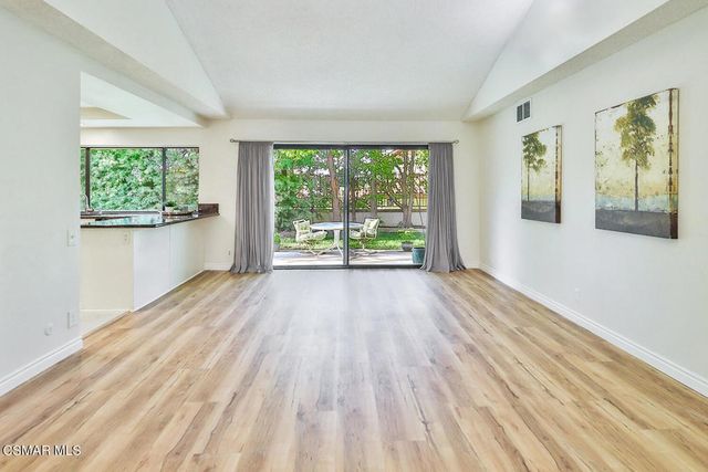 4082 Avenida Verano, Thousand Oaks, CA 91360