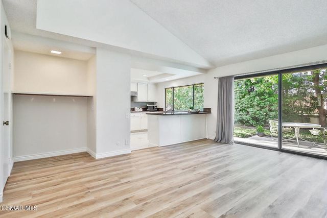 4082 Avenida Verano, Thousand Oaks, CA 91360