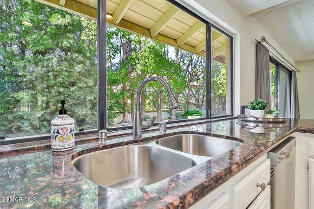 4082 Avenida Verano, Thousand Oaks, CA 91360