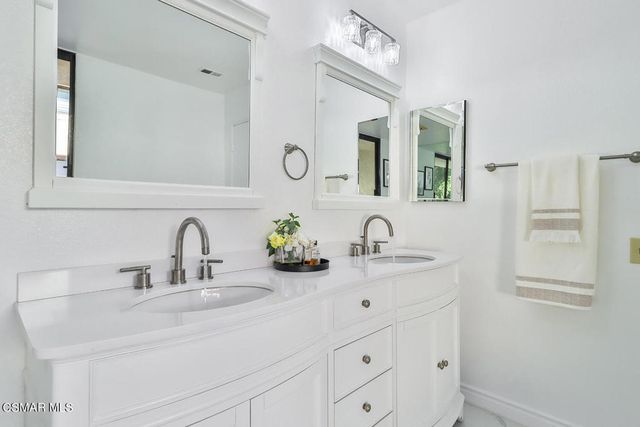 4082 Avenida Verano, Thousand Oaks, CA 91360