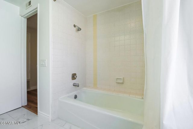 4082 Avenida Verano, Thousand Oaks, CA 91360