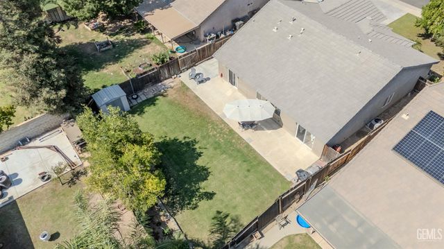 11713 Darlington Avenue, Bakersfield, CA 93312