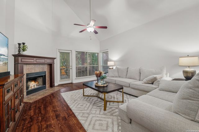 8330 WAYSIDE CRK, San Antonio, TX 78255