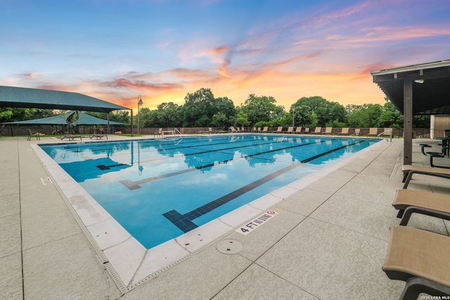 8330 WAYSIDE CRK, San Antonio, TX 78255