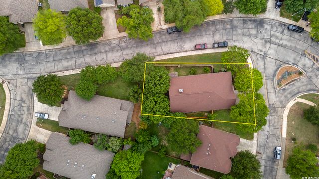 8330 WAYSIDE CRK, San Antonio, TX 78255