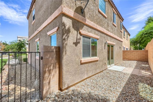 9041 Silken Crests Court, Las Vegas, NV 89149
