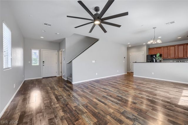 9041 Silken Crests Court, Las Vegas, NV 89149
