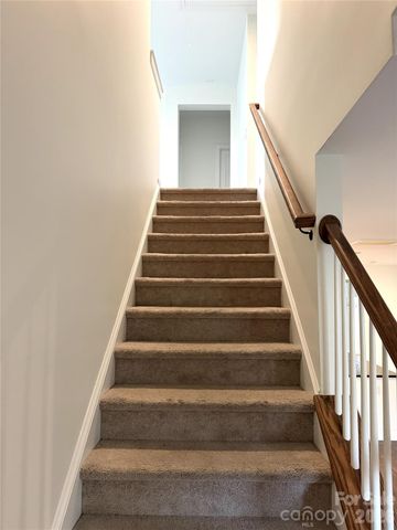 4621 Collingham Drive, Charlotte, NC 28273