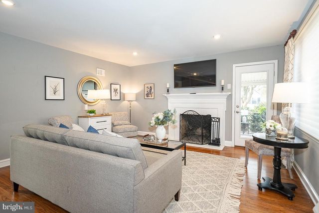 1115 CONCORD AVE, Drexel Hill, PA 19026