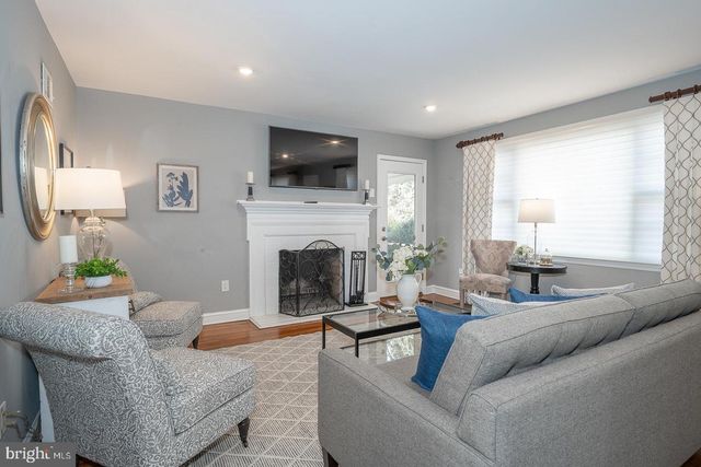 1115 CONCORD AVE, Drexel Hill, PA 19026