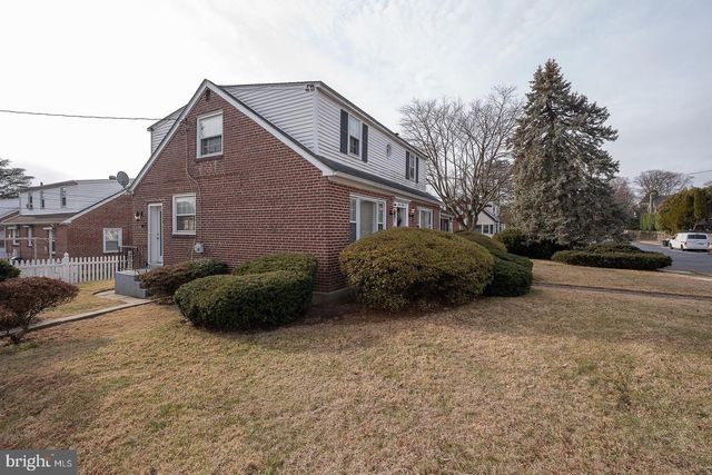 1115 CONCORD AVE, Drexel Hill, PA 19026