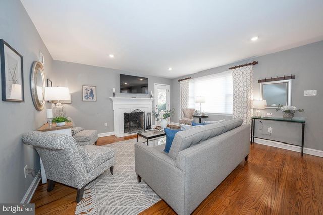 1115 CONCORD AVE, Drexel Hill, PA 19026