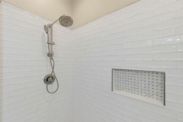 3369 COVERED BRIDGE DRIVE W, Dunedin, FL 34698