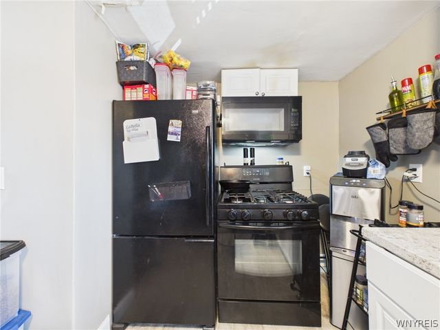 51 Laverack Avenue, Lancaster, NY 14043