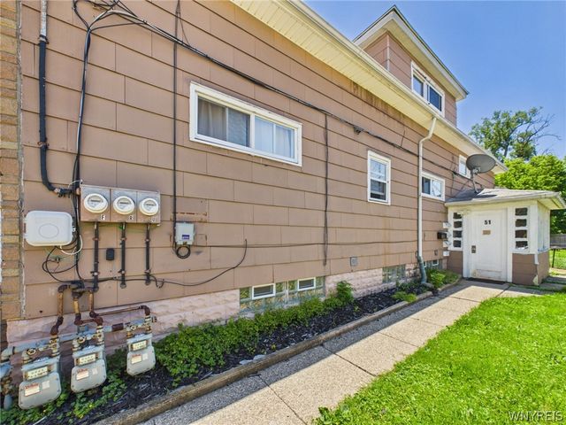 51 Laverack Avenue, Lancaster, NY 14043