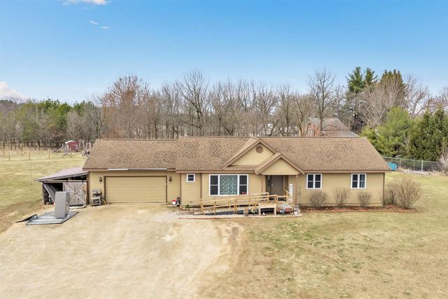 801 SIMON STREET, Wild Rose, WI 54984