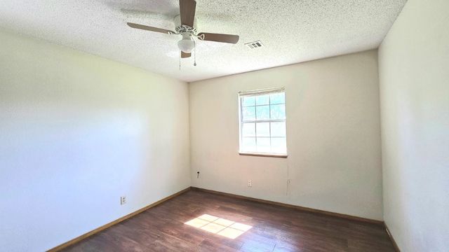 174 Township Drive, Centerton, AR 72719