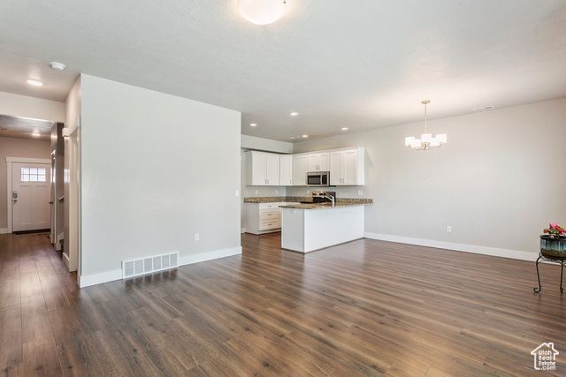 904 E 775 N, Layton, UT 84040