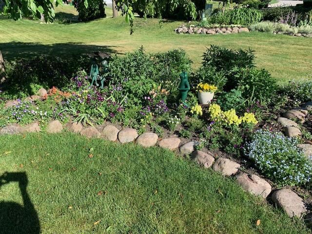 S74W14303 Settler WAY, Muskego, WI 53150