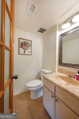 3 Surry County Place NW, Atlanta, GA 30318