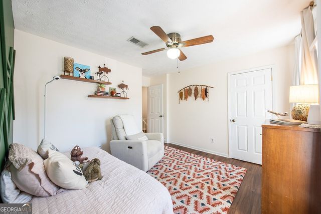 3 Surry County Place NW, Atlanta, GA 30318