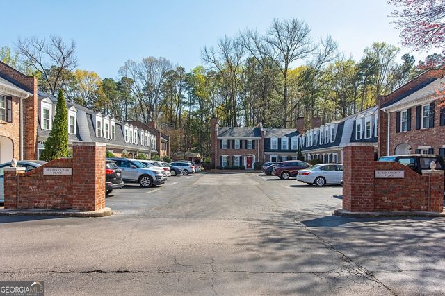 3 Surry County Place NW, Atlanta, GA 30318