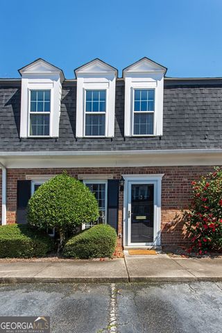 3 Surry County Place NW, Atlanta, GA 30318